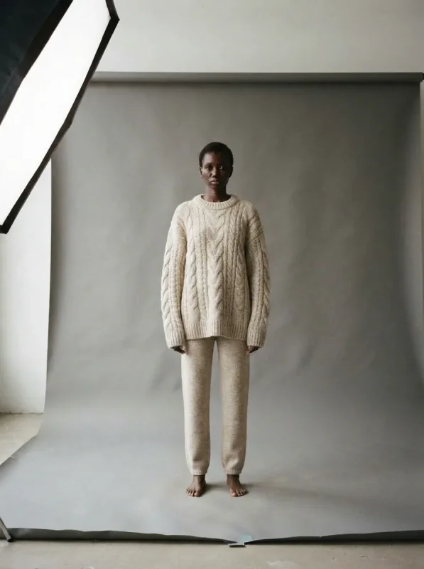 S04 hollis rowe knitwear 08