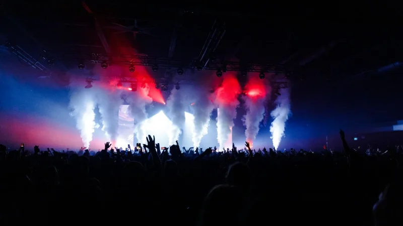 Static 04