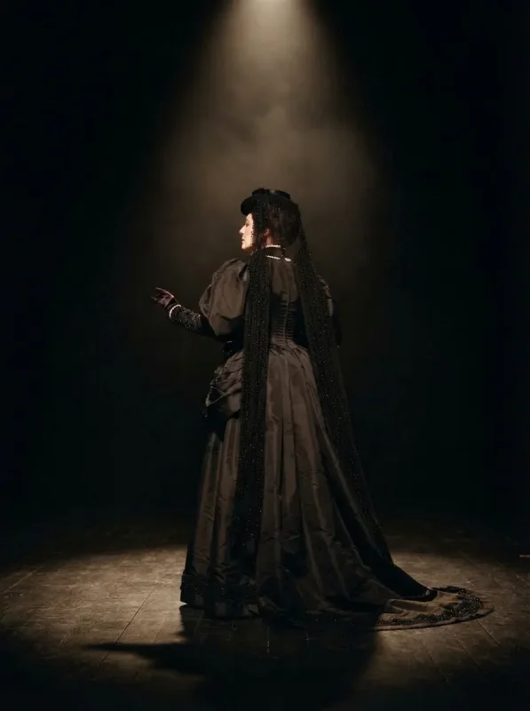 Salt and Ash · The widow · Act I